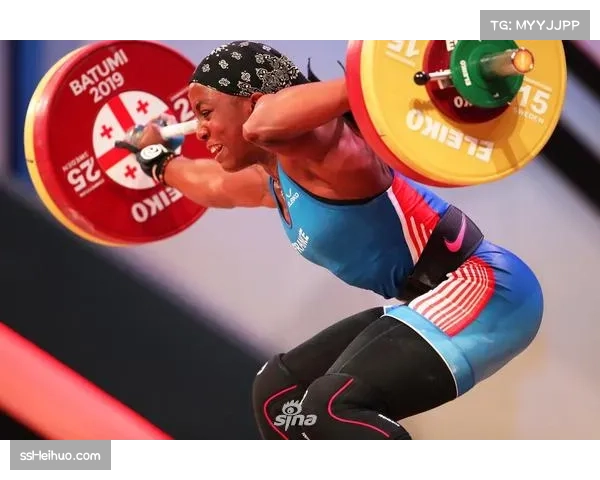 卫冕冠军李大银因腰部不适退出举重世界杯，奥运前景蒙上阴影